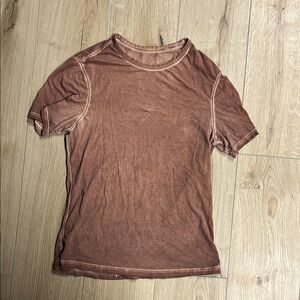 Lululemon Athletica Rust Short Sleeve‎ Tee